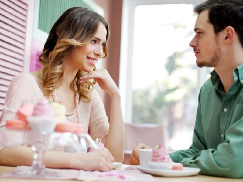 How to Know if a Guy Likes You